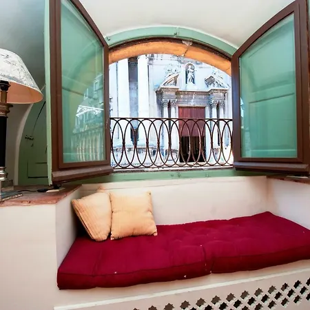 Apartment Via Crociferi / Center *